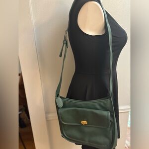 Chic Forest Green Shoulder Bag